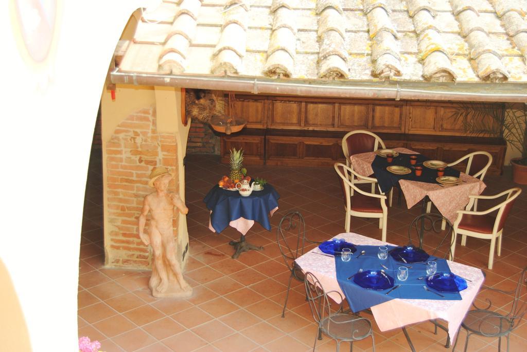 Il Colombaio, Siena -Appartamenti E Camere- Isola d'Arbia Extérieur photo