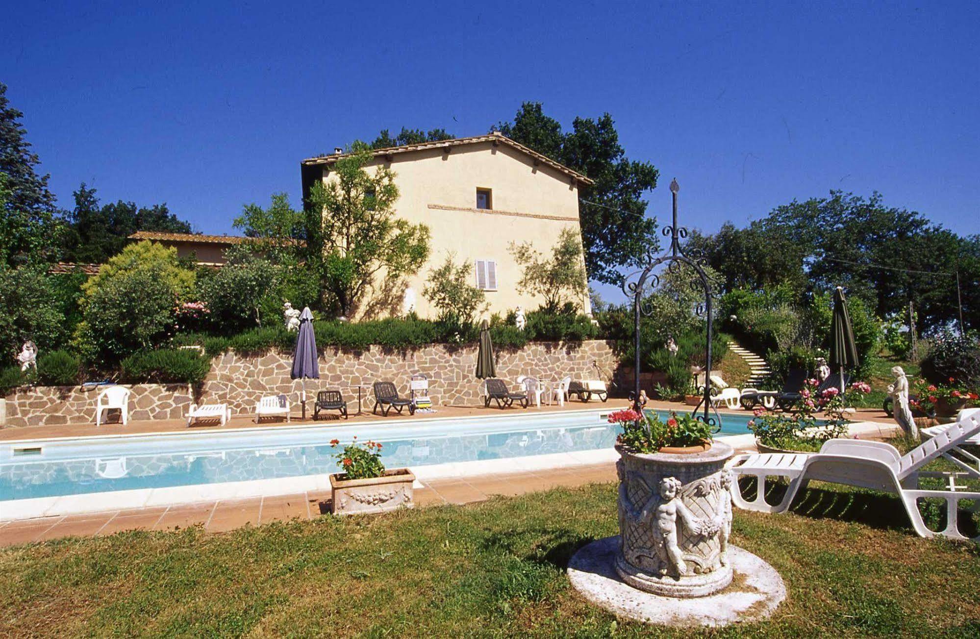 Il Colombaio, Siena -Appartamenti E Camere- Isola d'Arbia Extérieur photo